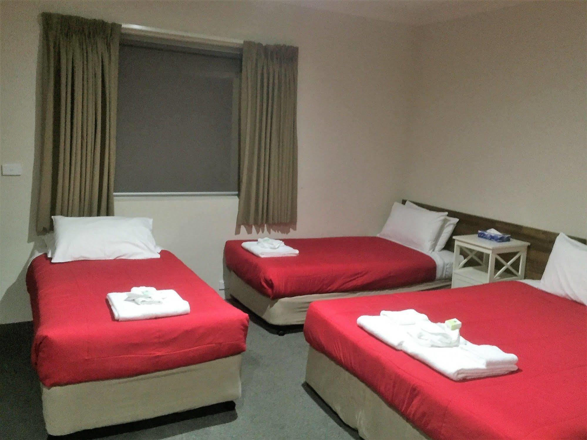 Murray Valley Motel Водонга Екстер'єр фото
