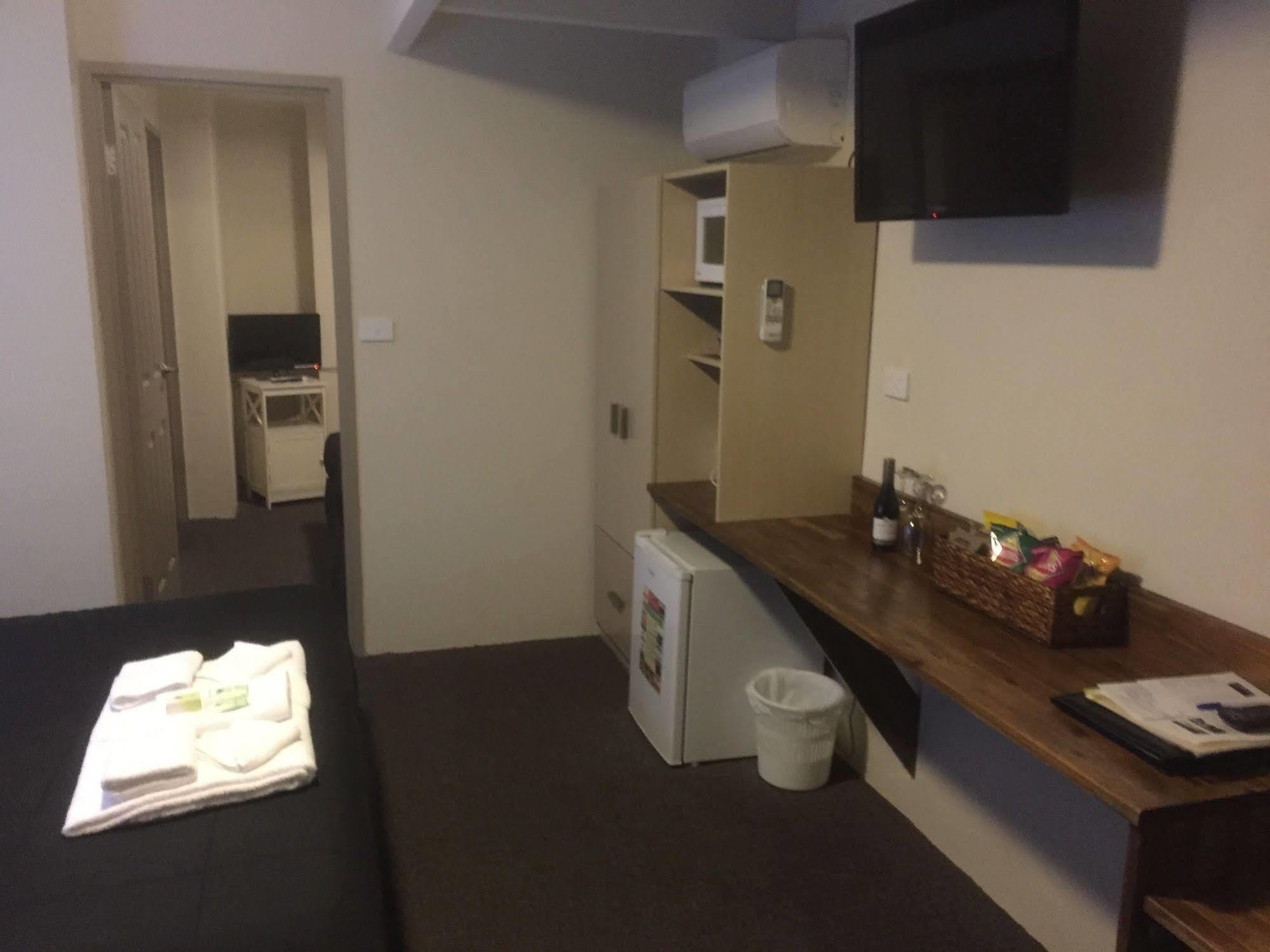 Murray Valley Motel Водонга Екстер'єр фото